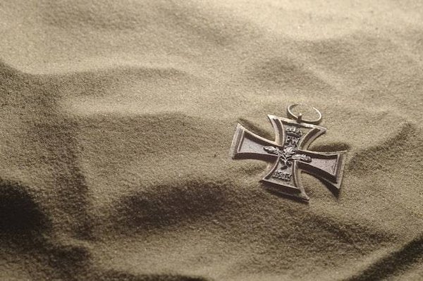 Comment rester informé des actualités et des événements sur l'église ?