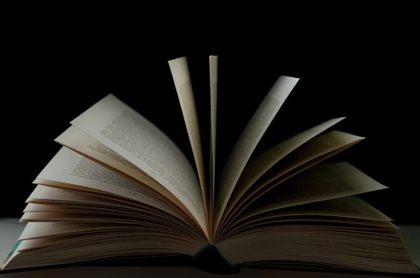 Les ressources recommandées par l'église : Quels sont les livres à lire ?