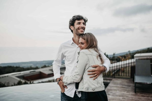 Comment construire et entretenir une relation de couple solide et harmonieuse ?